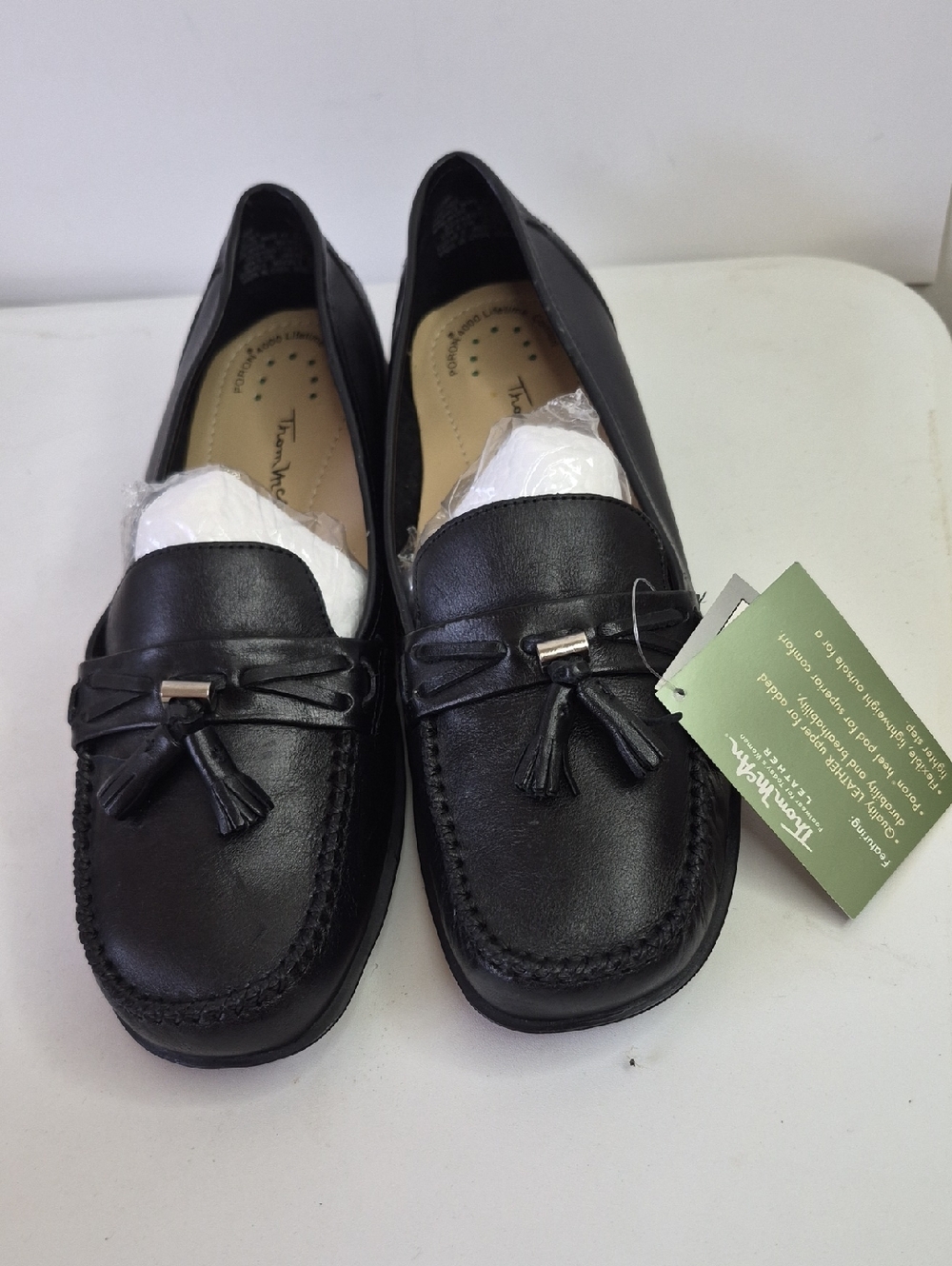 Thom McAn Women's Black Tassel Moccasin Loafers Size 8.5W